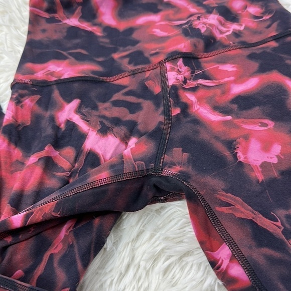 Lululemon Align High-Rise Crop 23" Intensity Pink Blossom Multi - Picture 2 of 5